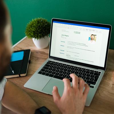 Imagen Formación: Cómo hacer un currículum digital
