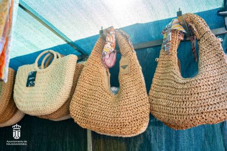 Imagen 071 Textil-complementos-bisuteria-17