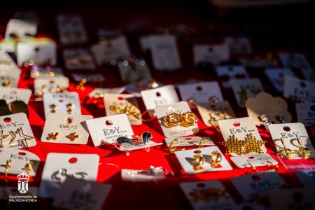 Imagen 122 Textil-bisuteria-16