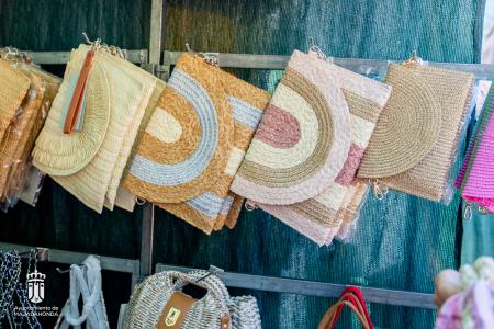 Imagen 071 Textil-complementos-bisuteria-21