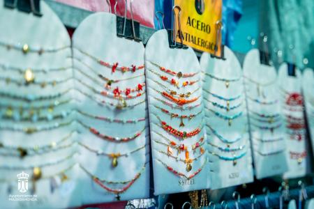 Imagen 071 Textil-complementos-bisuteria-13