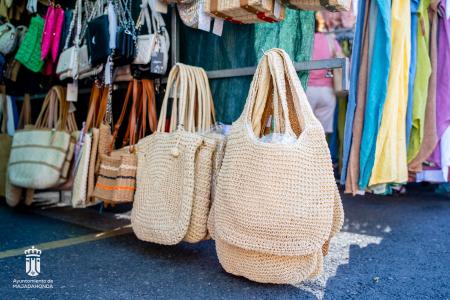 Imagen 071 Textil-complementos-bisuteria-20