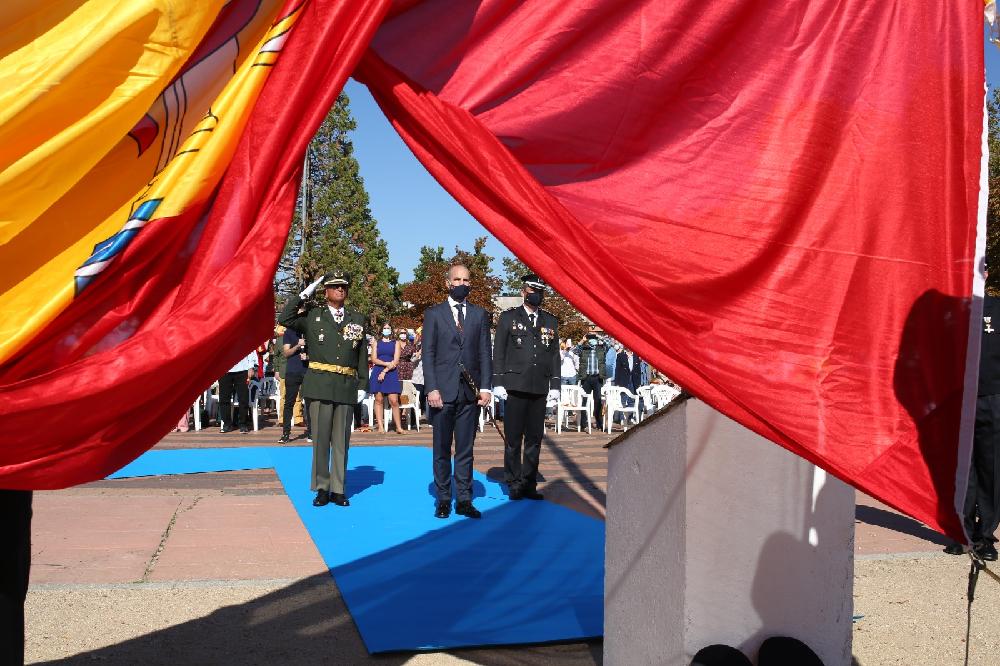 Imagen La bandera de España ondea desde hoy en todos los accesos de entrada a Majadahonda