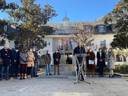 Imagen Majadahonda recuerda en un acto a las 37 mujeres y 5 niños víctimas de la Violencia de Género