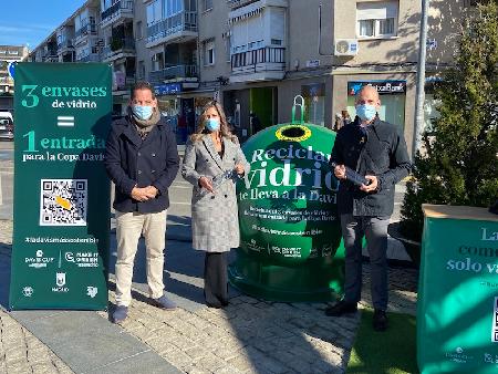 Imagen El Ayuntamiento de Majadahonda se suma a la campaña de Ecovidrio que ofrece entradas para la Copa Davis a cambio de reciclaje