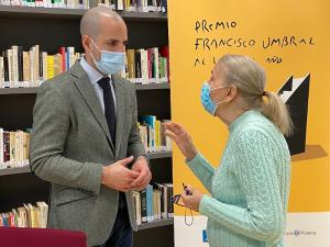 Imagen Darío Villanueva ganador de la XI edición del Premio Francisco Umbral al Libro del Año 2021 por el ensayo 