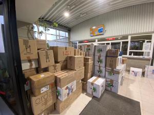 Imagen Varios camiones llenos de ayuda para Ucrania desde Majadahonda