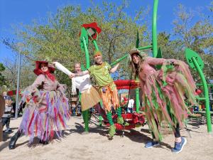 Imagen Majadahonda inaugura la nueva zona infantil del parque de La Granadilla