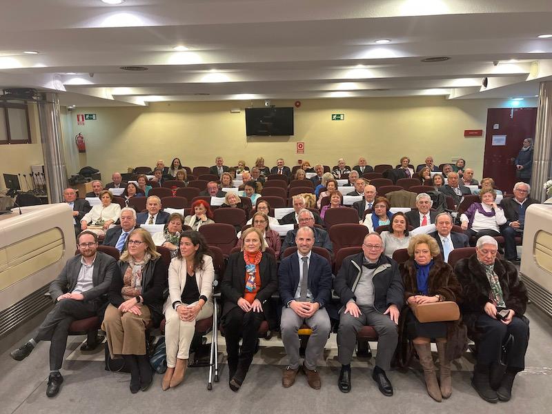 Imagen Majadahonda celebra San Valentín homenajeando a 27 parejas por sus bodas de oro