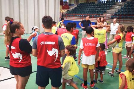 Imagen La Colonia Deportiva Corresponsable de Majadahonda acoge a 100 menores de familias vulnerables este verano