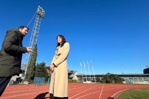 Imagen La pista de atletismo de Majadahonda renueva parte de sus focos con tecnología LED