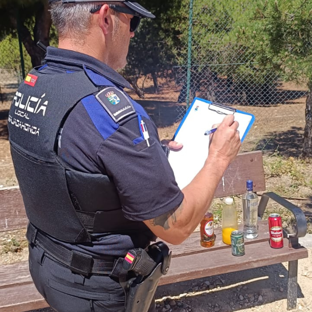 Imagen El Ayuntamiento de Majadahonda intensifica durante el verano su lucha contra el botellón en parques y jardines