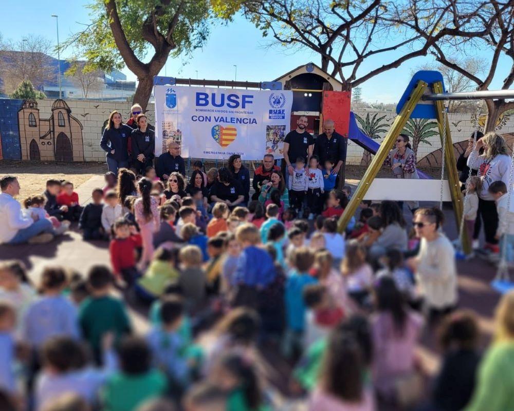 Imagen Un colegio de Alfafar agradece a Majadahonda su ayuda para recuperar el patio de recreo tras la DANA