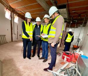 Imagen El Polideportivo “El Tejar” duplica sus vestuarios gracias a las obras de remodelación que concluirán en primavera