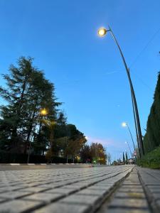 Imagen Majadahonda mejora la iluminación de sus calles con la instalación de casi 8 mil luminarias LED 