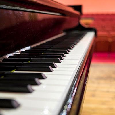 piano.jpg